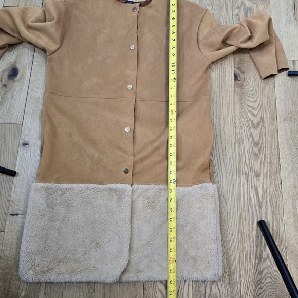 Zara Faux Suede Tan and Cream Fur Trimmed Jacket Oversized Small - Picture 12 of 13